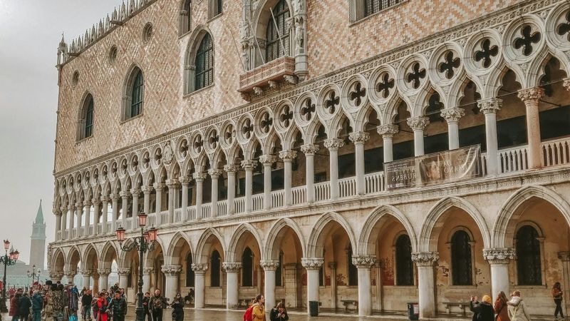 Doge's Palace: History, Art, and Secrets of an Architectural Gem