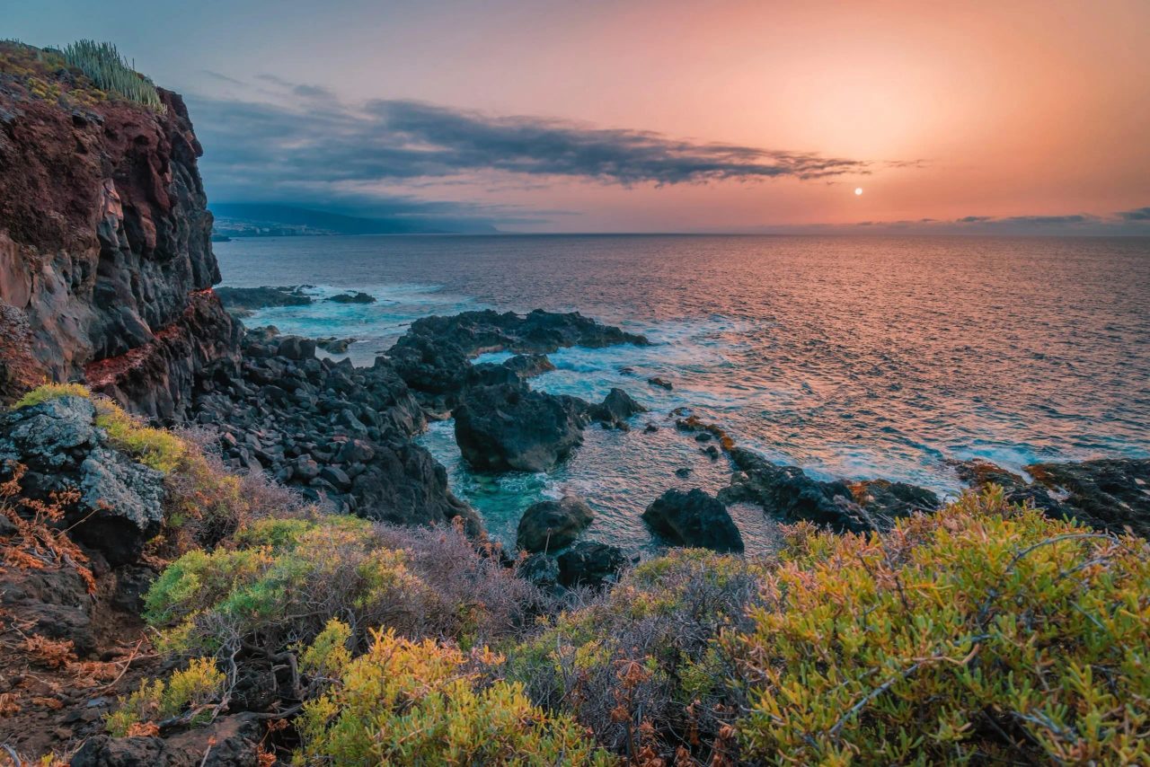 Tenerife e il suo vulcano saranno al centro di una delle vacanze per single più affascinanti della tua vita