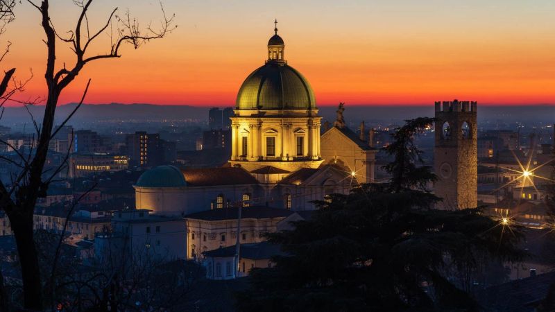 brescia-trovare-persone-passeggiata