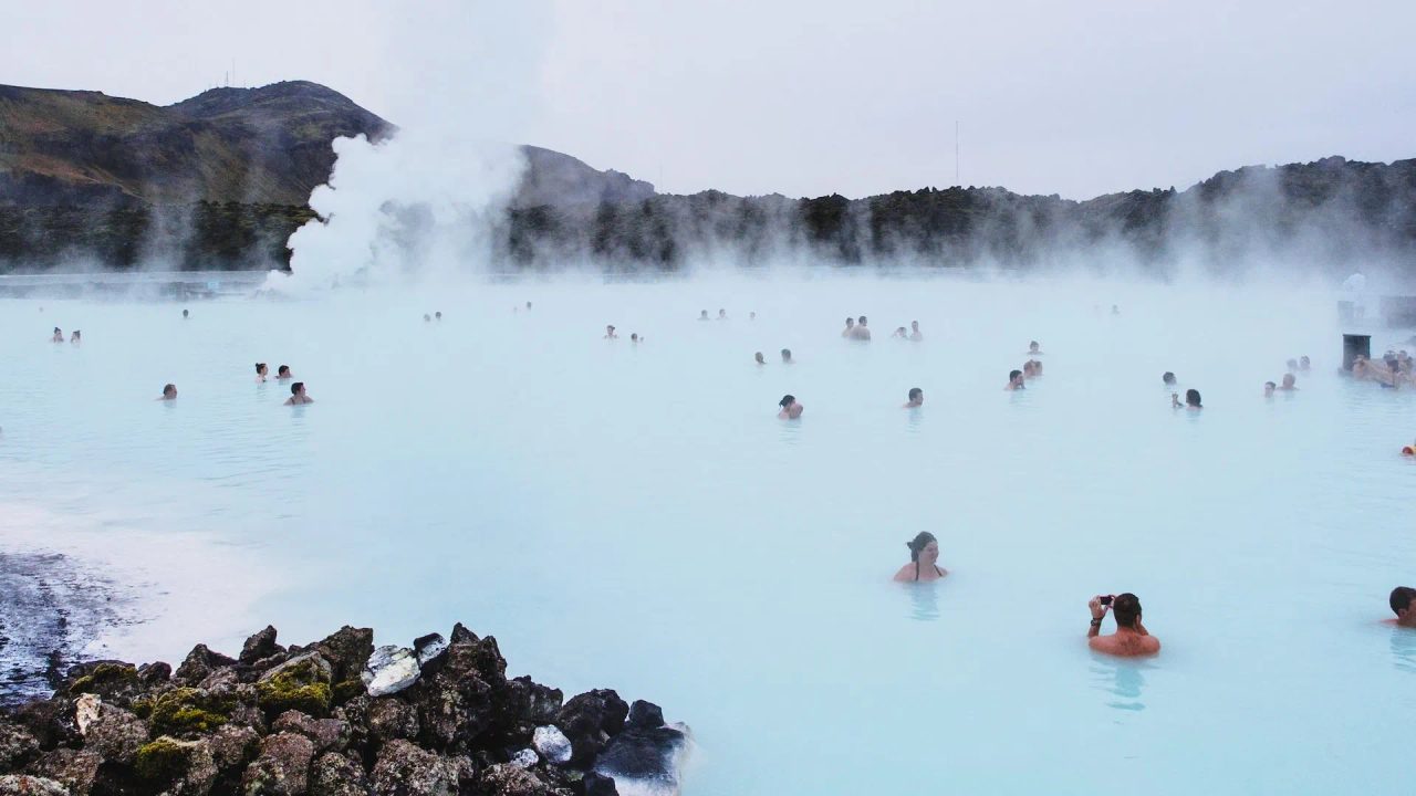 cerca notti lava penisola penisola di snæfellsnes cose da vedere balene capitale pulcinelle di mare attrazioni visita tour spettacolo sito canyon spiaggia paese una ghiaccio cascate