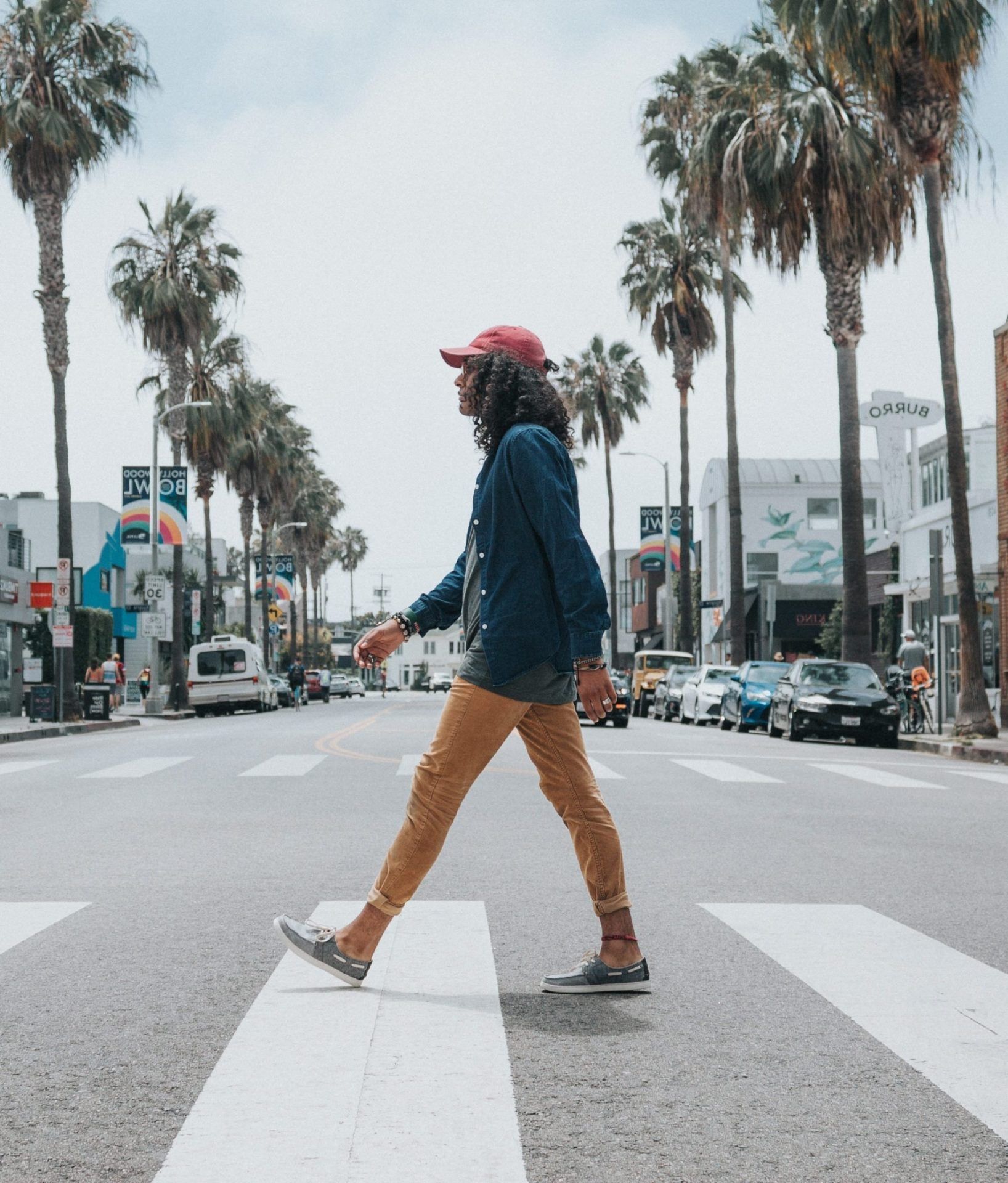 Découvrez les secrets d'une agréable promenade : conseils, itinéraires et bienfaits pour le bien-être