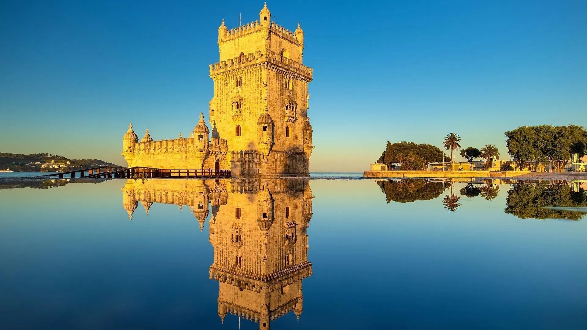 6 Neighborhoods to See in Lisbon