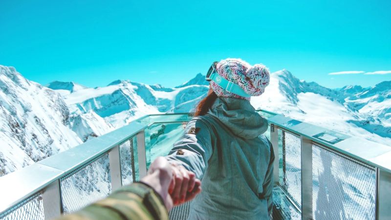 Escursioni con ciaspole per fare amicizia