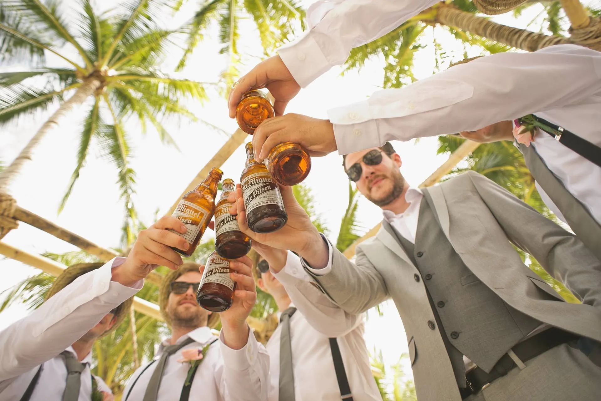 The Best Ways to Socialize at 40