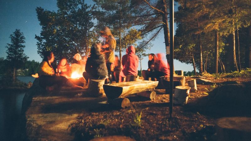 summer-holidays-for-singles