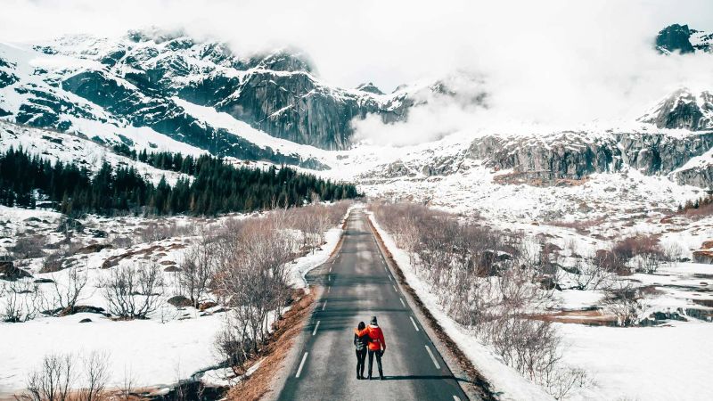 How to Dress for Snow Without Skiing