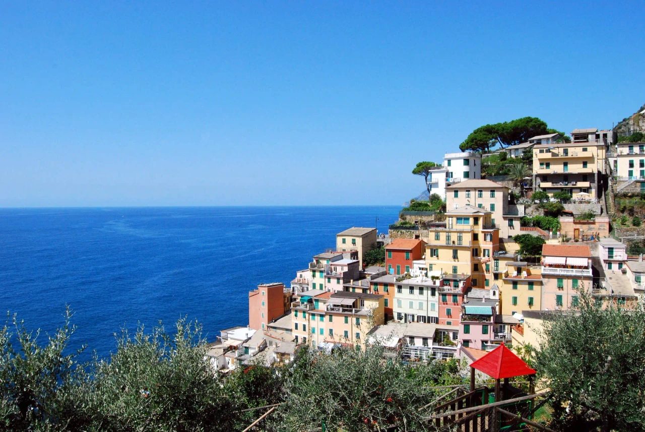 Cosa visitare alle Cinque Terre Vacanze last minute per l'estate 2024