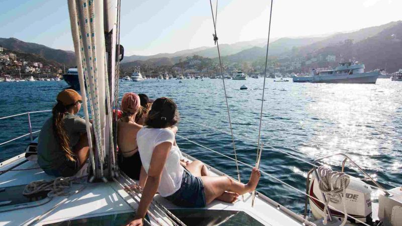 sailing holiday items to bring sun sunscreen Sailing Day in Venice