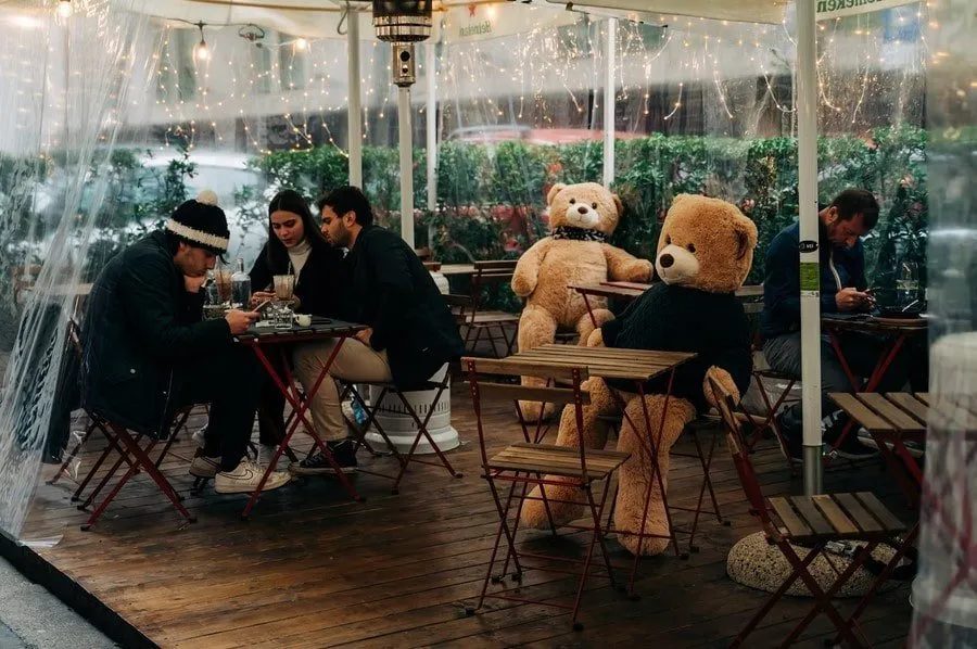 Amici a Roma, cena fuori