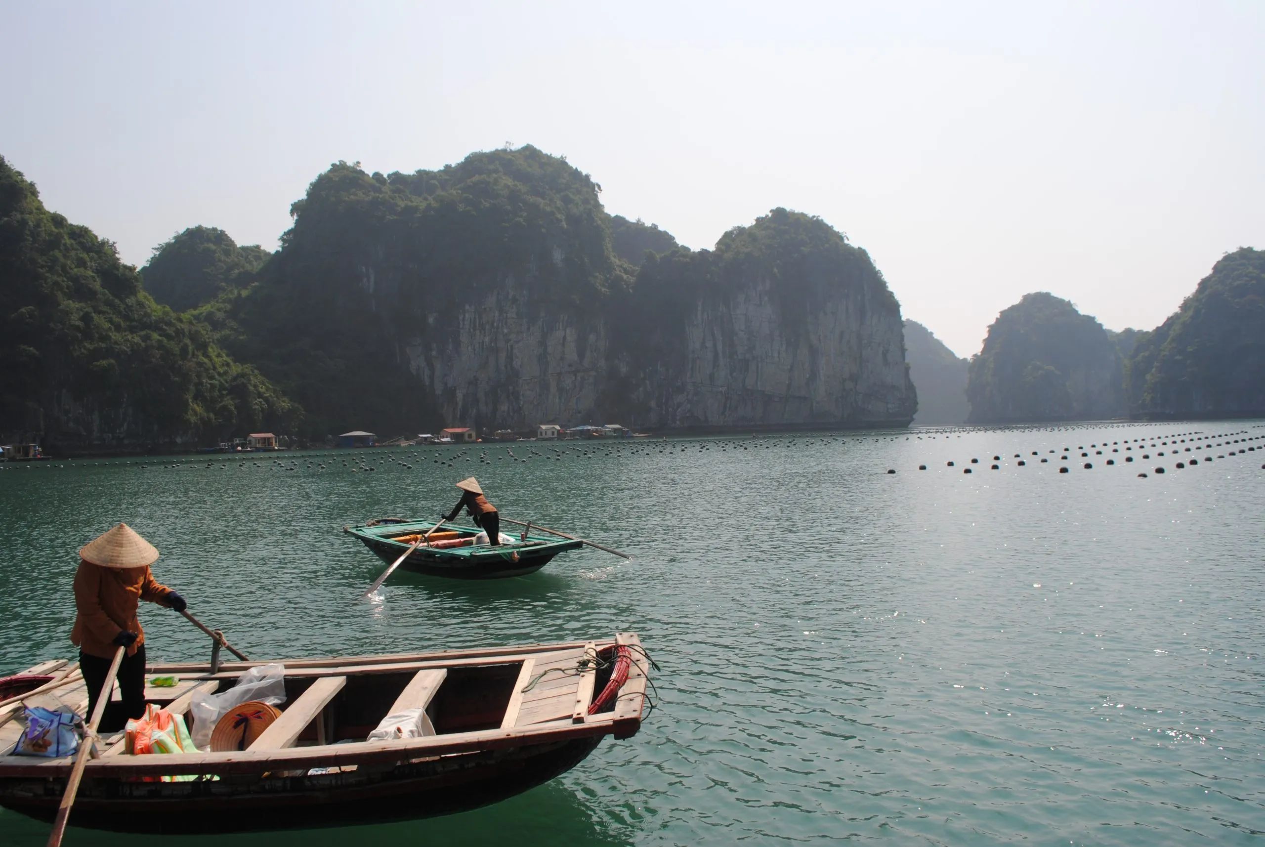 Vietnam: The 10 Must-See Attractions for an Unforgettable Trip