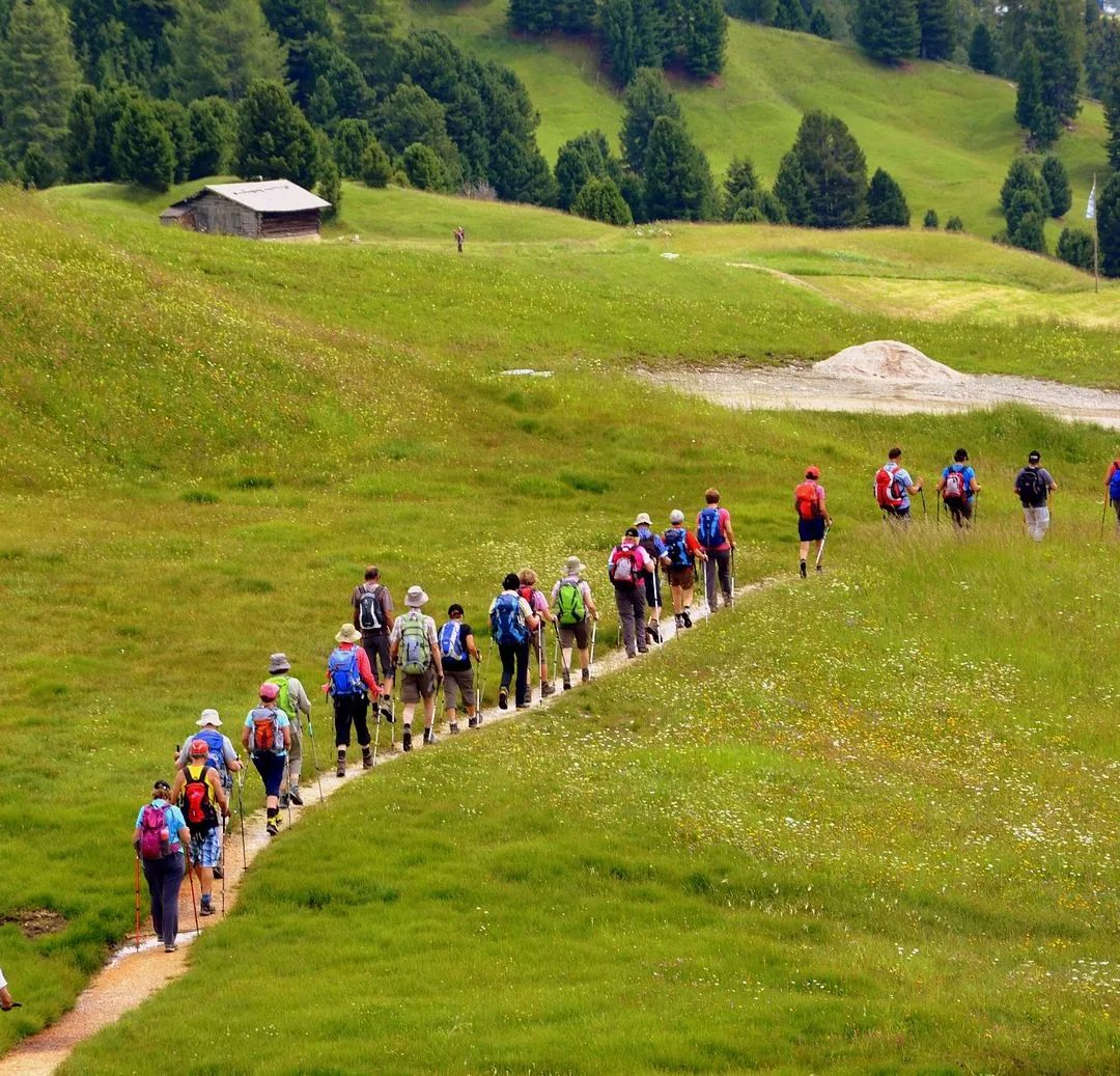 gruppi per camminare in montagna 