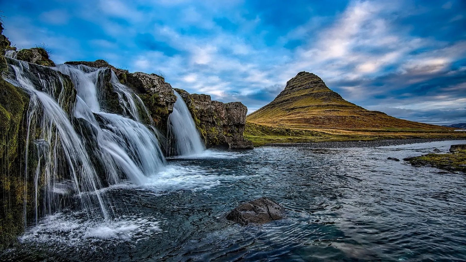 What to See in Iceland: Journey to the Land of Ice and Fire