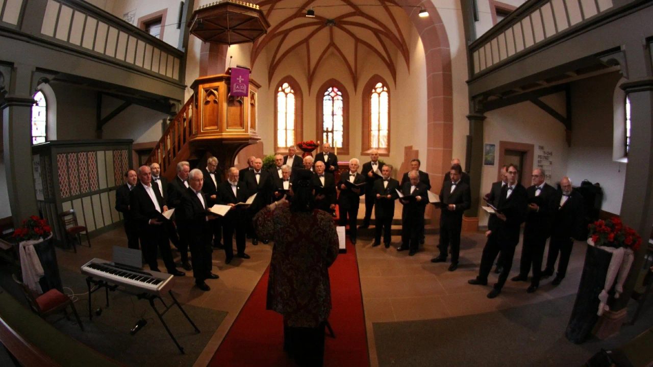 coro chiesa canto uomini donne amicizia corso