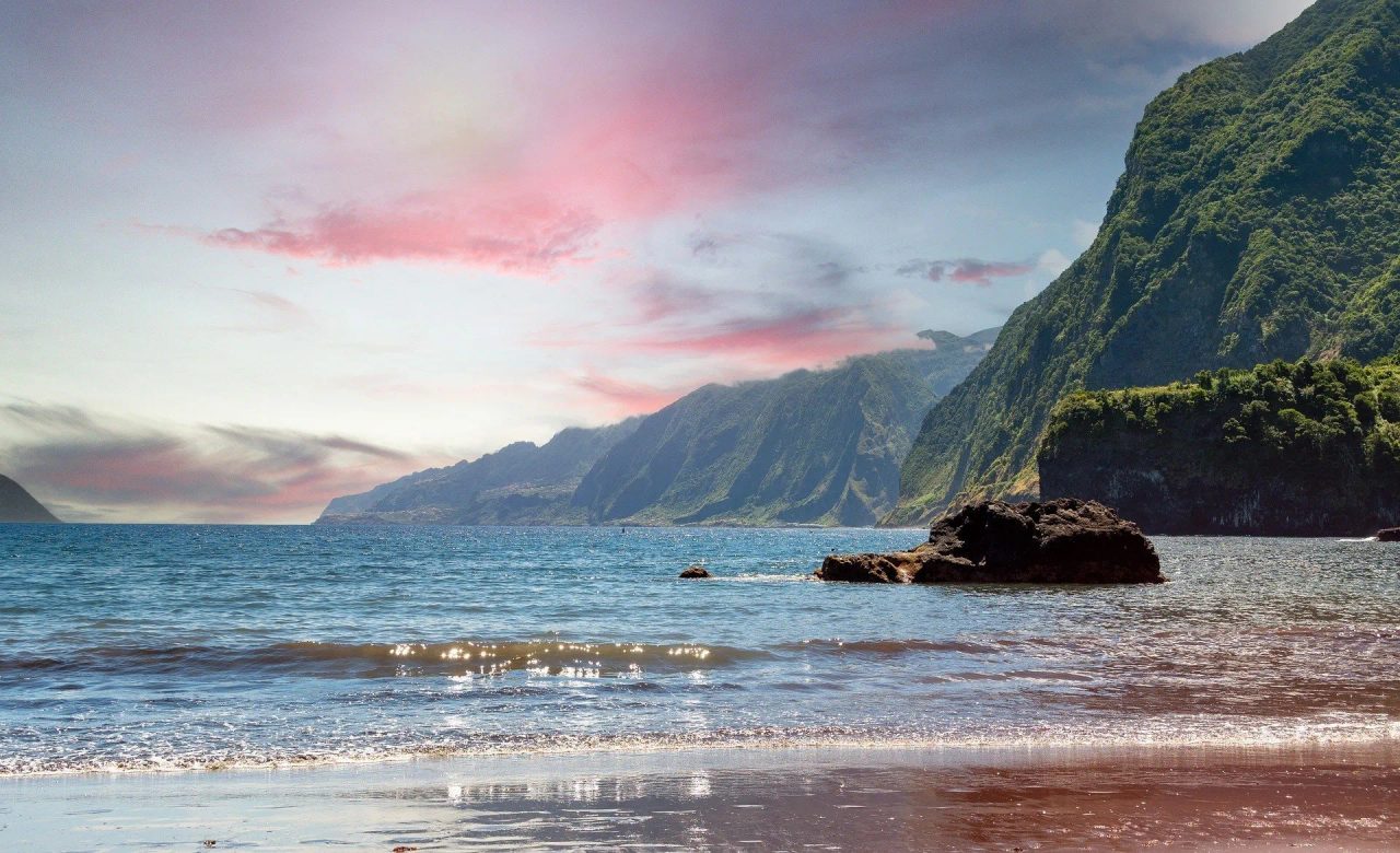 Madeira trekking