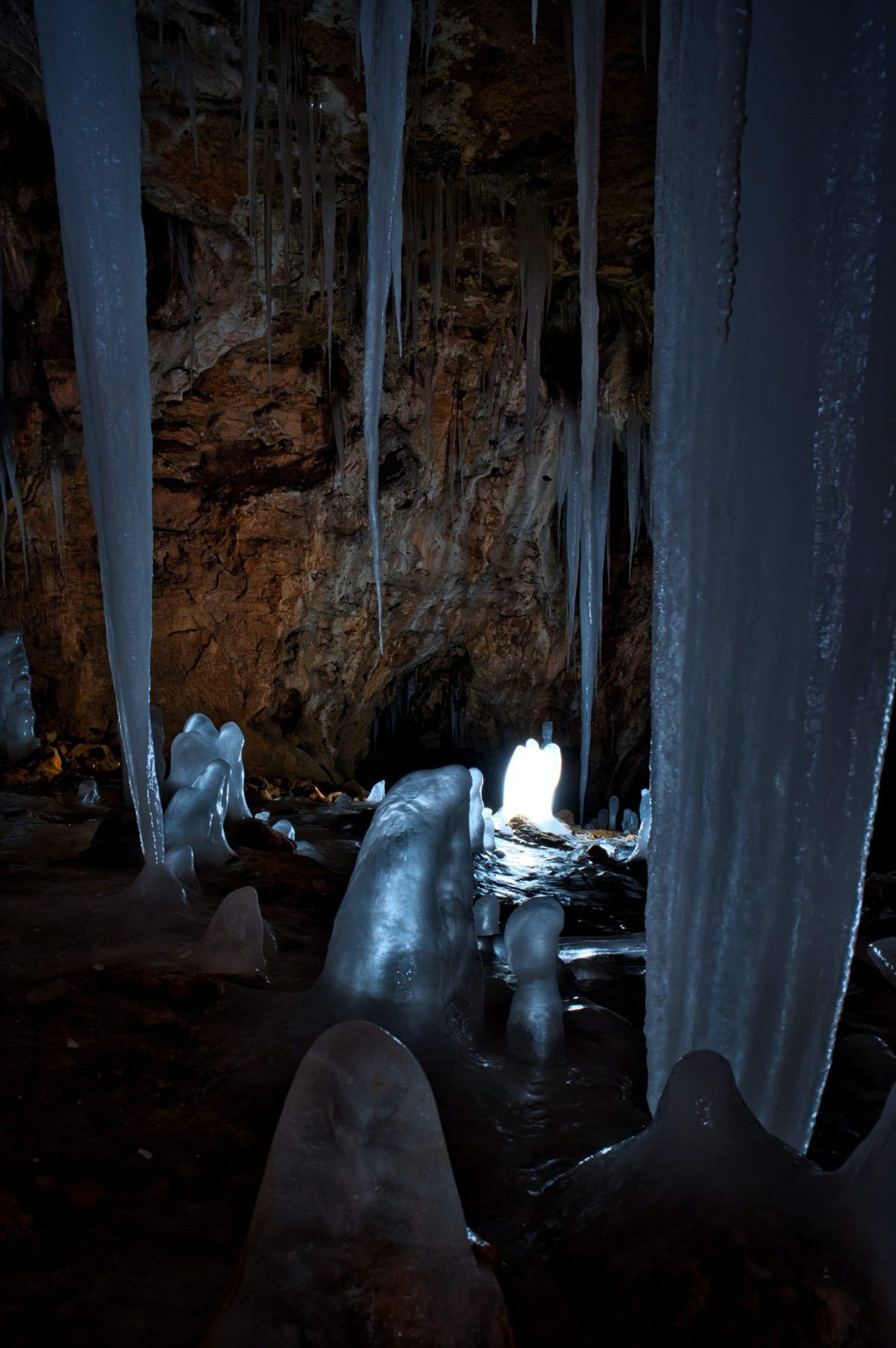 Explorez les merveilles cachées des grottes d’Oliero : un voyage passionnant au cœur de la nature