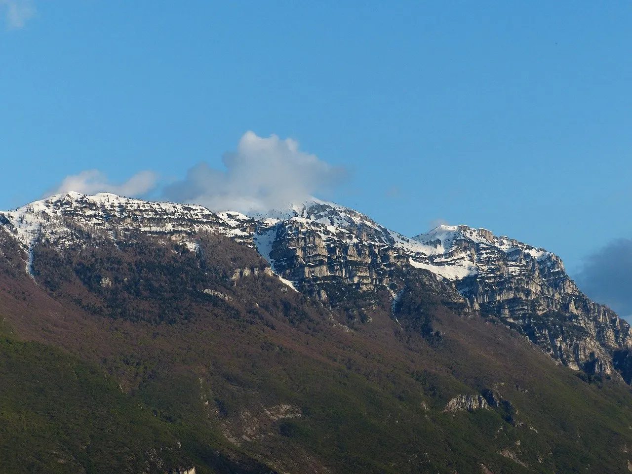 sentieri monte altissimo