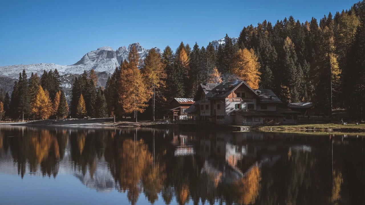Discover the Charm of Pinzolo: The Complete Guide for an Unforgettable Vacation Among Mountains and Nature