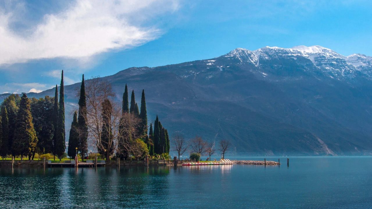 SUP on Lake Garda
